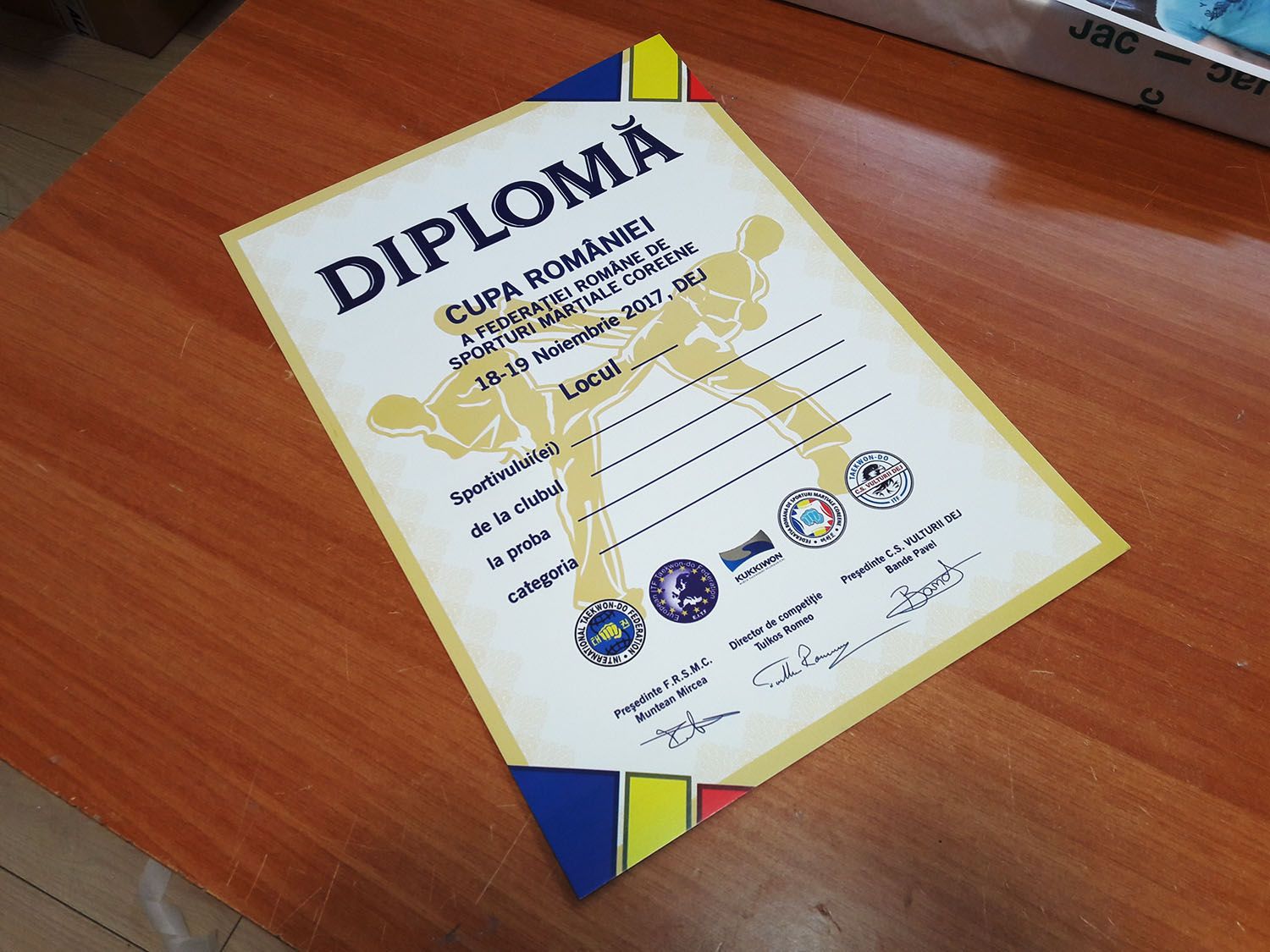 Diplome personalizate A4 model 5